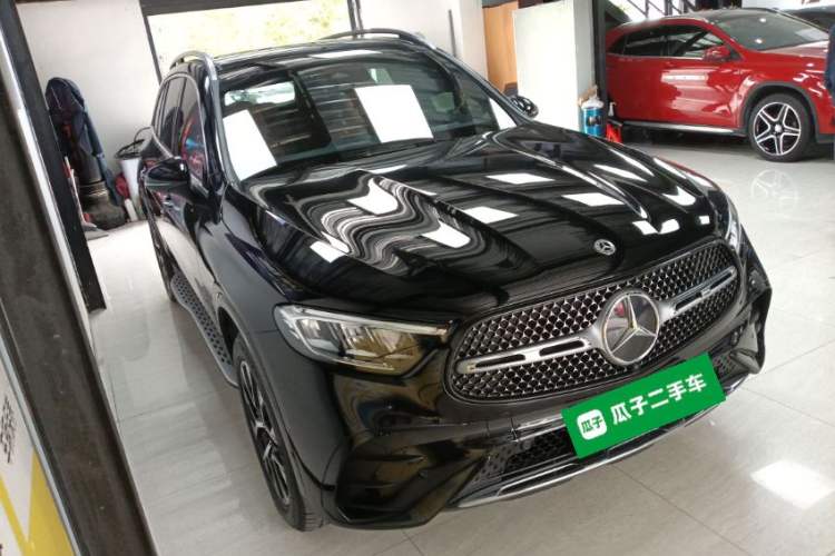 Used Mercedes-Benz GLC 2024 Facelifted GLC 260 L 4MATIC Luxury Version 5 Seats