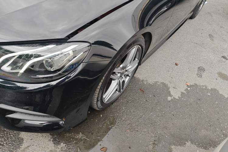 Used Mercedes-Benz E-Class 2019 E 200 Coupe Left Front Wheel Hub