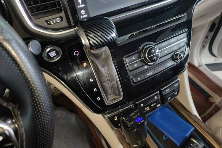 Used GAC Trumpchi M8 2018 320T Luxury Edition