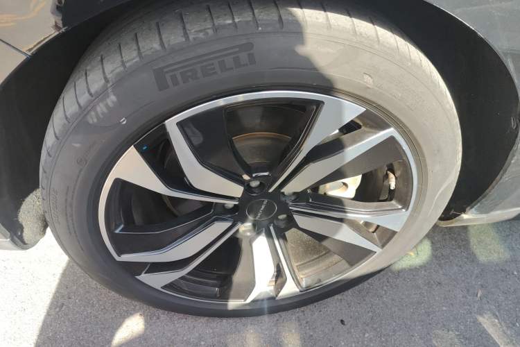 Used SERES SF5 2020 Revised Version Four-Wheel Drive High-Performance Edition