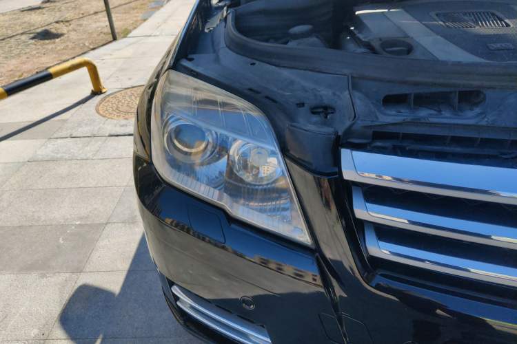 Used Mercedes-Benz GLK-Class 2011 GLK 350 4MATIC Right Front Headlight