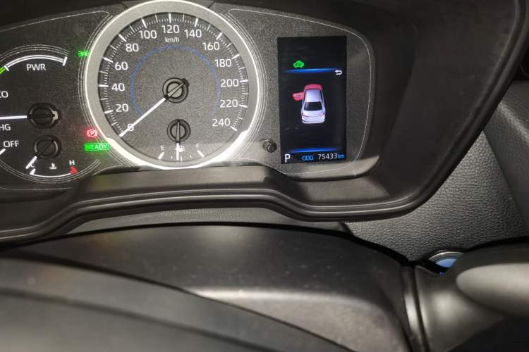 Used Toyota Corolla 2019 Dual-Engine 1.8L E-CVT GL-i Elite Edition