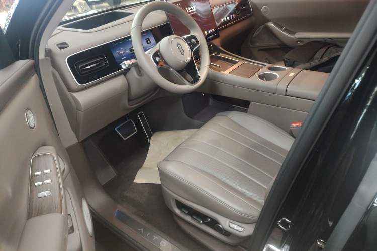 Used Hima AITO M7 2026 Model Range-Extending Ultra All-Wheel Drive 5-Seater Version
