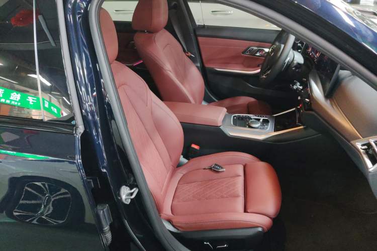 Used BMW 3 Series 2025 330i M Sport Night Edition Package
