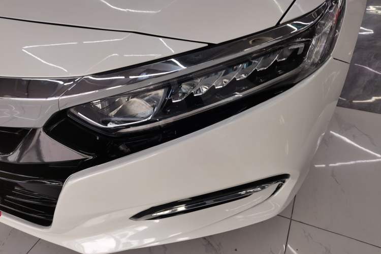 Used Honda Accord 2018 Rui Hybrid 2.0L Rui Ling Edition China VI
