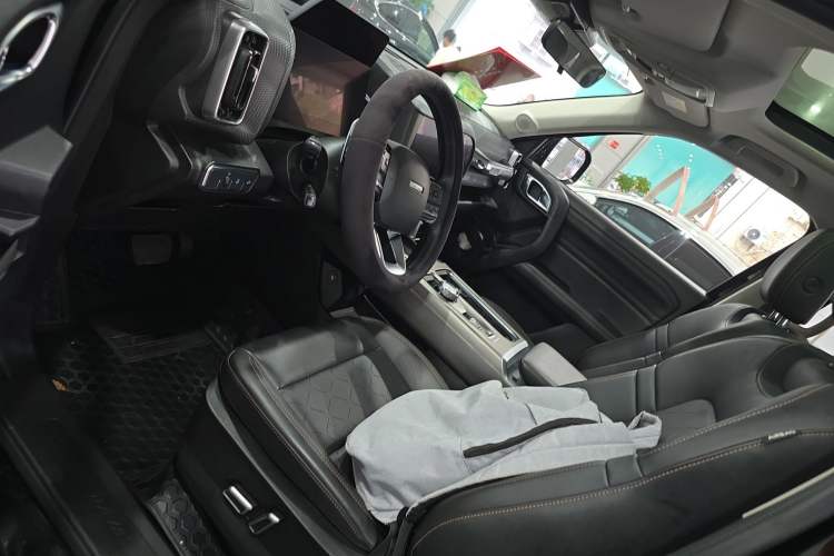 Used Haval DARGO 2022 1.5T DCT Two-Wheel Drive Labrador Edition Left Front Seat