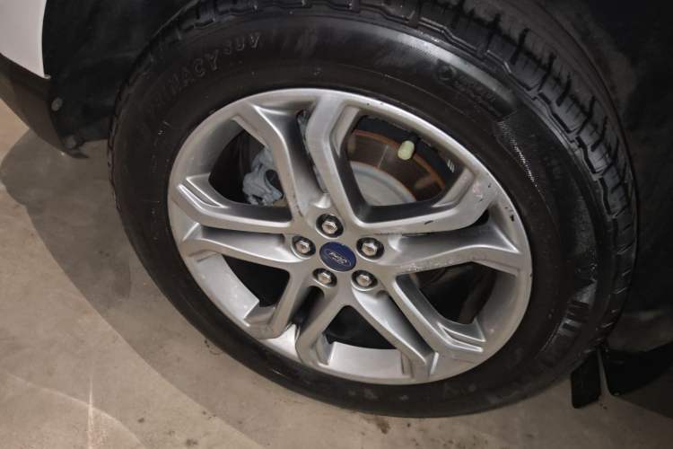 Used Ford Edge 2018 EcoBoost 245 Two-Wheel-Drive Titanium 7-Seater China VI Standard