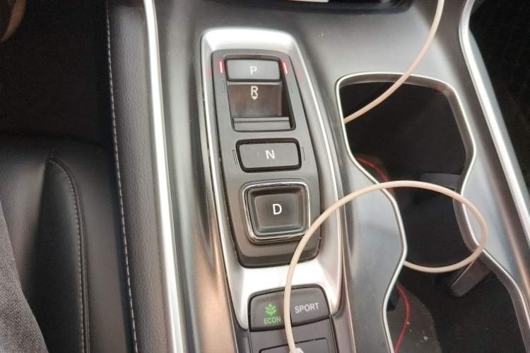 Used Honda Accord 2018 Rui Hybrid 2.0L Rui Ling Edition China VI Gear Lever