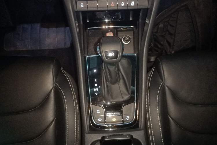 Used Skoda Kodiaq 2017 TSI330 7-Seater Two-Wheel-Drive Luxury Edition