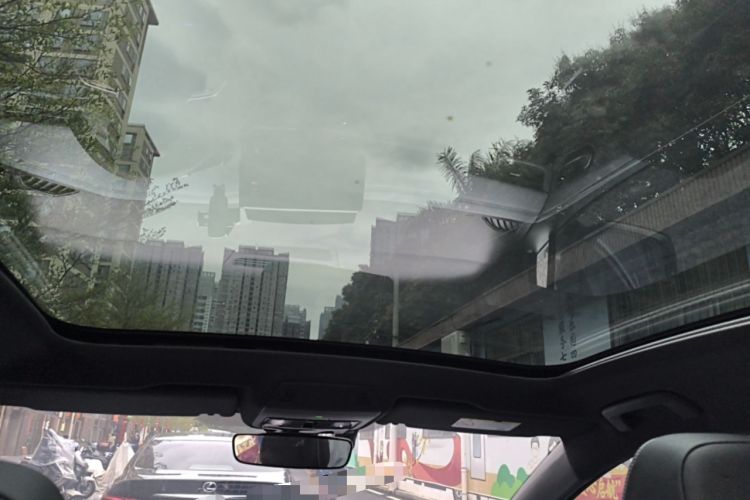 Used Volkswagen ID.4 X 2024 Pure & Smart Edition Headliner