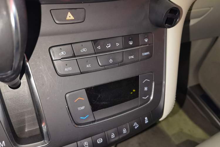 Used Buick GL8 2018 ES 28T Comfort Model China VI Standard
