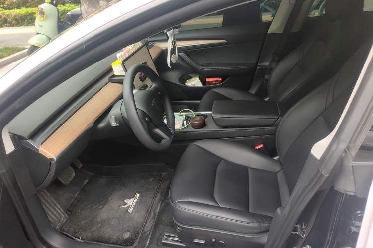 Used Tesla Model 3 2022 Rear-Wheel-Drive Version