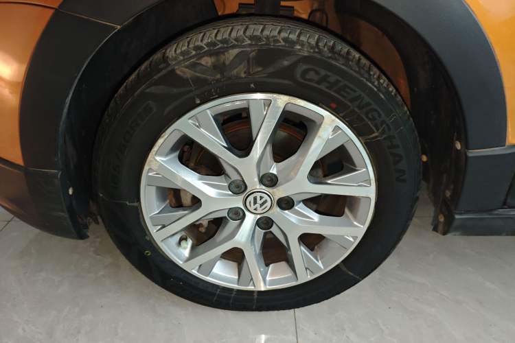 Used Volkswagen Polo 2016 1.4L Cross Polo Automatic