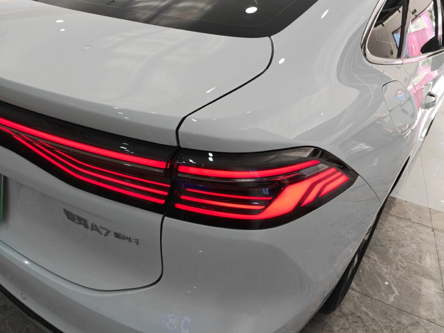Geely Galaxy A7 2025 Model EM-i 150km Exploration+ Edition — снимка 9