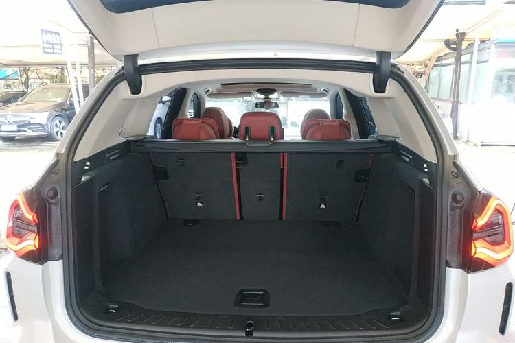 Used BMW X3 2023 xDrive30i Leading Model M Night Edition Package Trunk