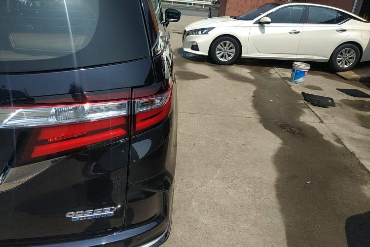 Used Honda Odyssey 2019 2.0L Rui·Comfort Edition Exterior 3