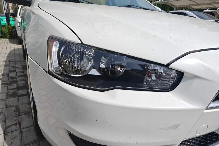 Used Mitsubishi Lancer EX 2011 Fashion Edition 1.8L CVT Comfort Version