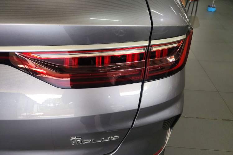 Used BYD Song PLUS New Energy 2021 DM-i 100KM Four-Wheel Drive Flagship PLUS
