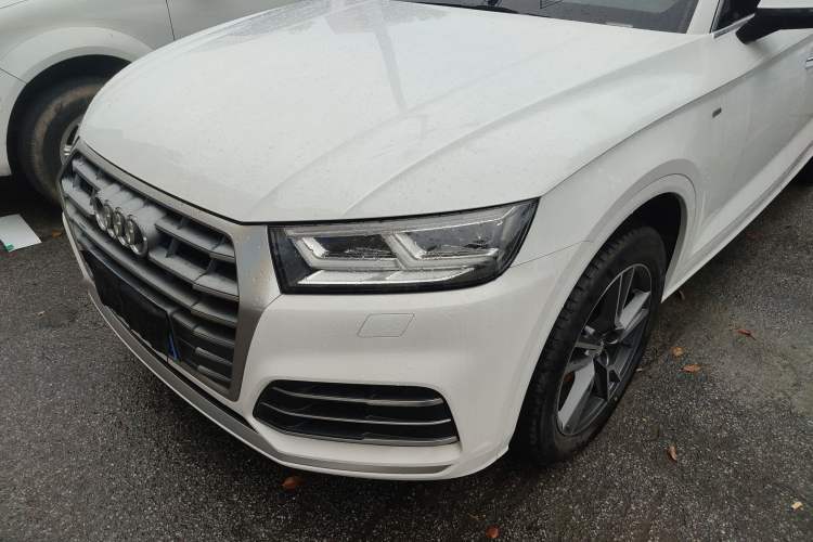 Used Audi Q5L 2020 Updated 40 TFSI Prestige Fashion Edition Left Front Headlight