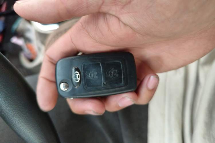 Used CHANGAN KAICHENG Ruixing M80 2018 1.5L Base Model Van Semi-Blind Window Flat Roof Rear-Hinged Doors 4G15S