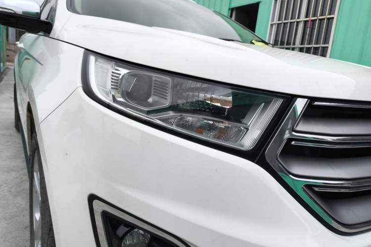 Used Ford Edge 2016 EcoBoost 245 Two-Wheel-Drive Titanium 5-Seater