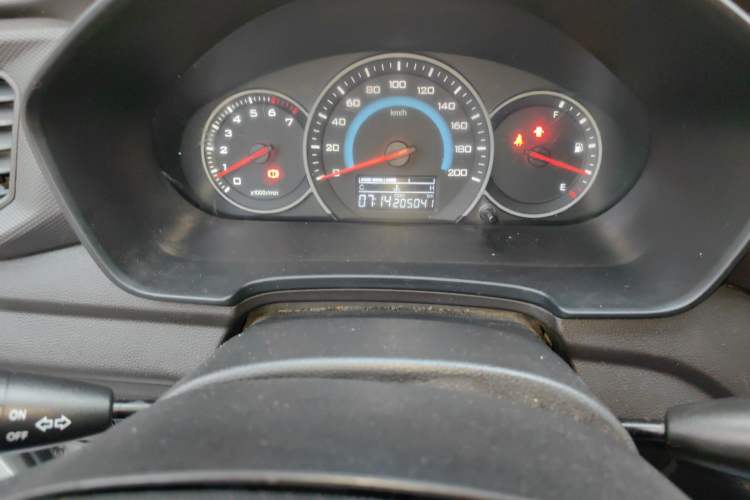 Used Wuling Hongguang V 2019 1.5L Enjoyment Version China VI LAR