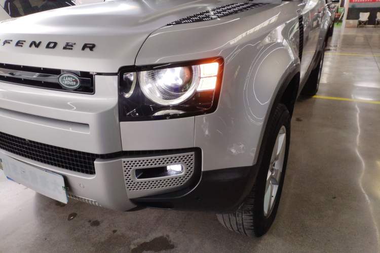 Used Land Rover Defender 
