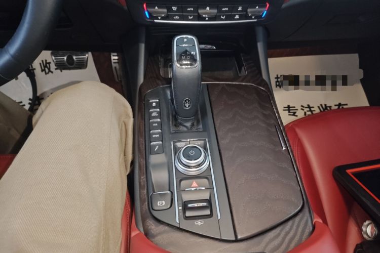 Used Maserati Levante 2021 3.0T Standard Edition Gear Lever