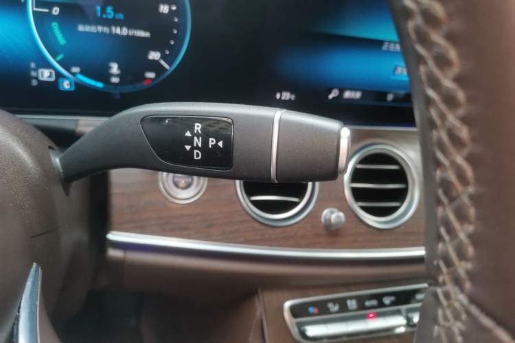 Used Mercedes-Benz E-Class 2021 E 300 L Stylish Model
