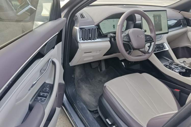 Used BYD Song PLUS New Energy 2025 EV Intelligent Driving Version 520km Premium Model