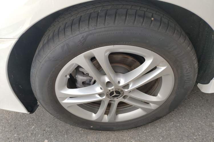 Used Mercedes-Benz A-Class 2025 A 180 L Exterior 5