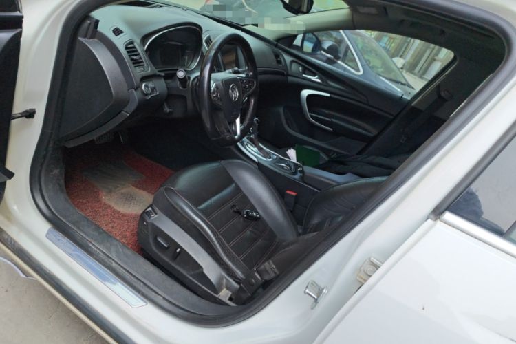 Used Buick Regal 2014 GS 2.0T Passionate Sport Edition Left Front Seat