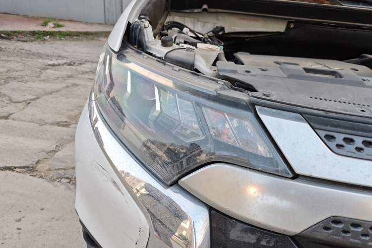 Used Mitsubishi Outlander 2020 2.4L 4x4 Zhi Xiang Edition 7-Seater
