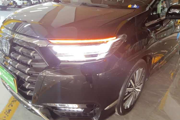 Used Honda Elysion 2022 2.0L eHEV Luxury Edition
