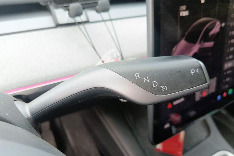 Used Tesla Model Y 2024 Rear-Wheel-Drive Version
