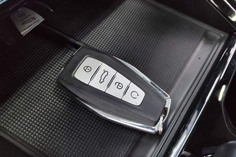Used Geely Auto Emgrand X7 Sport 2024 1.5TD Dragon Edition Vehicle Key