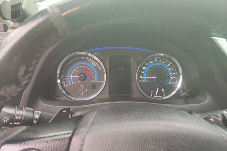 Used Toyota Corolla 2018 Dual-Engine 1.8L E-CVT Smart Edition