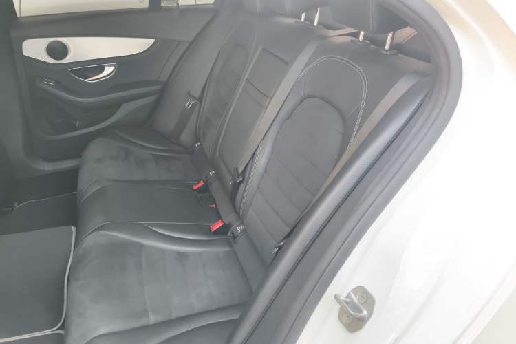 Used Mercedes-Benz C-Class 2016 C 200 Sport Edition 4MATIC Left Rear Seat