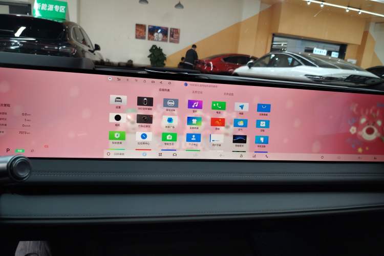 Used Geely Galaxy E8 2025 700 km Long-Range Intelligent Driving Version
