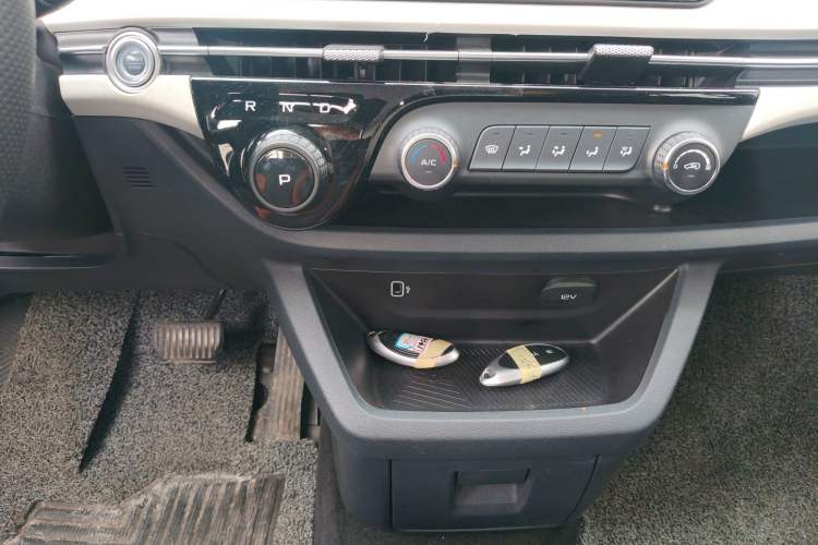 Used Bestune NAT 2023 PRO Comfort Travel Edition 419km