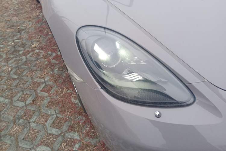 Used Porsche 718 2018 Cayman 2.0T
