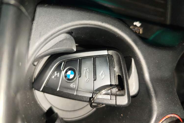 Used BMW 5 Series New Energy 2022 535Le M Sport Package Interior 1