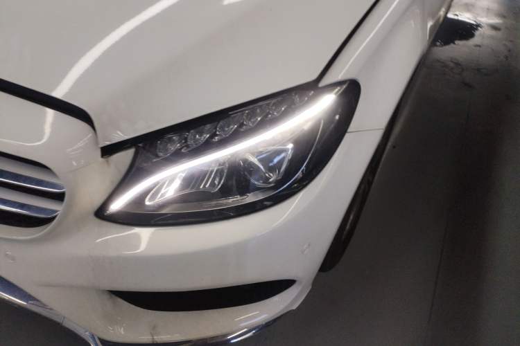 Used Mercedes-Benz C-Class 2016 C 200 L Sport Edition Left Front Headlight