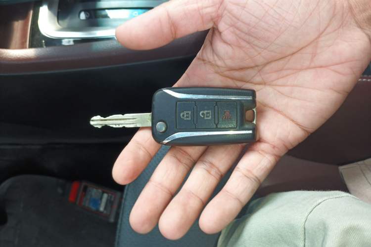 Used Venucia M50V 2017 1.6L XL CVT Luxury Edition