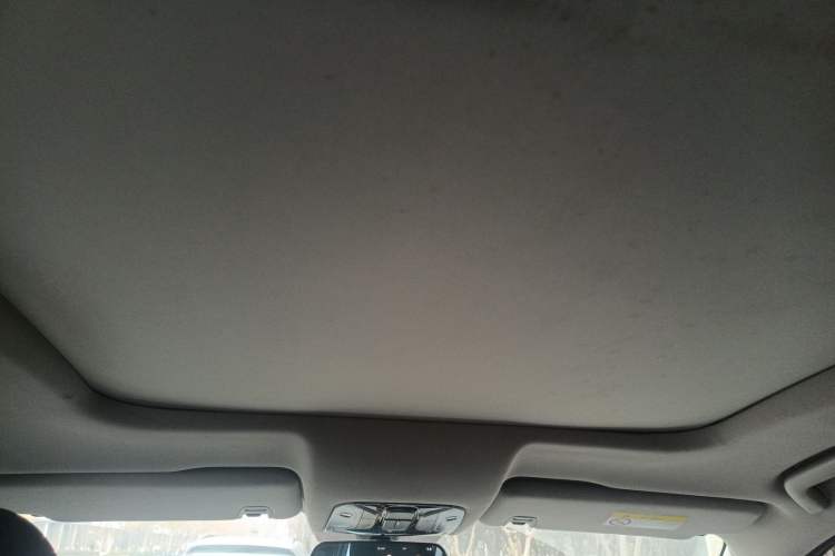 Used GAC Trumpchi GS8 2017 320T Two-Wheel Drive Luxury Smart Connectivity Version (7 Seats)