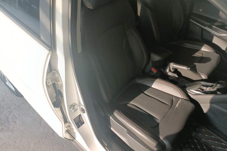 Used Changan CS15 2021 1.5L Automatic Entry-Level Trim