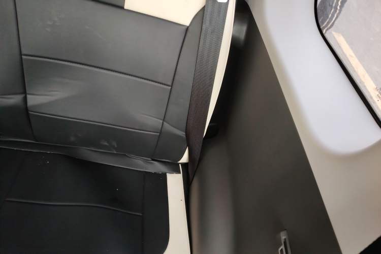 Used Changan Lumin 2022 155 km – Refreshingly Sweet Edition
