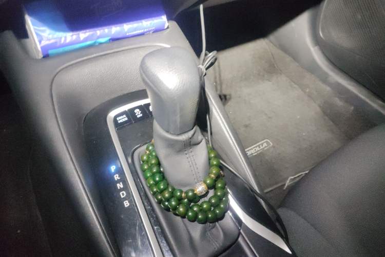 Used Toyota Corolla 2021 Dual-Motor 1.8L E-CVT Elite Edition
