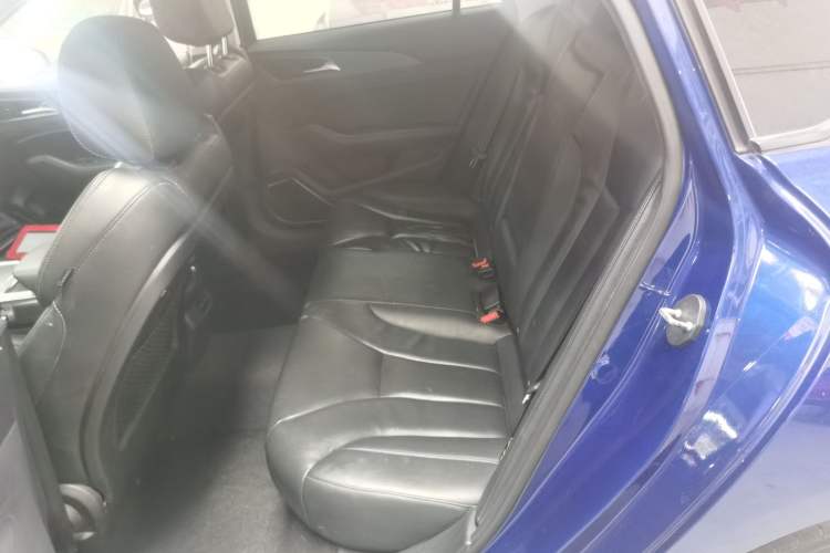 Used Hongqi H5 2020 1.5T DCT Flagship Edition Left Rear Seat