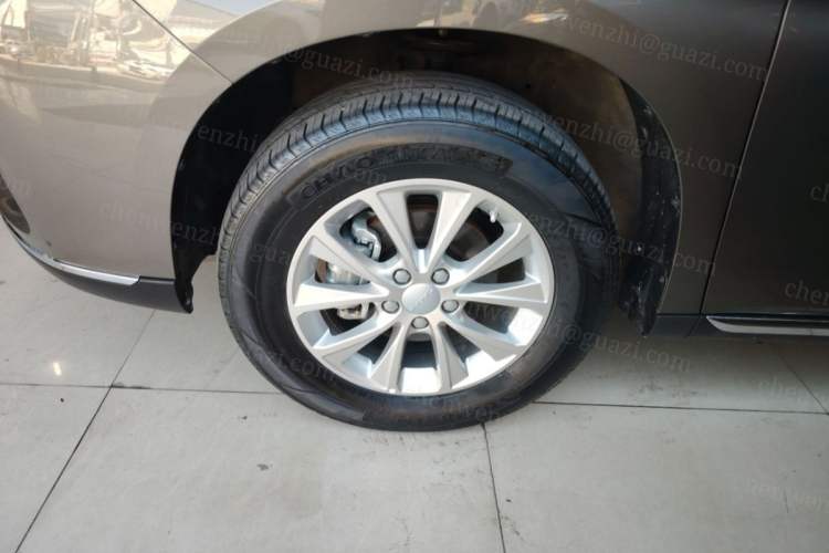 Used Haval M6 2021 PLUS 1.5T DCT Prestige Smart Connectivity Model
